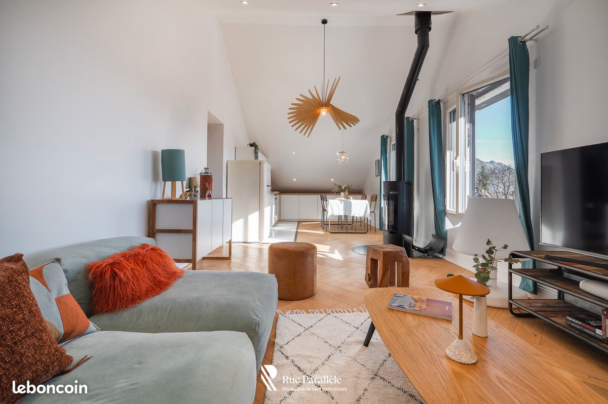 Parking 3 pièces 69 m² · à Annecy · 69 m² · 459 000 €