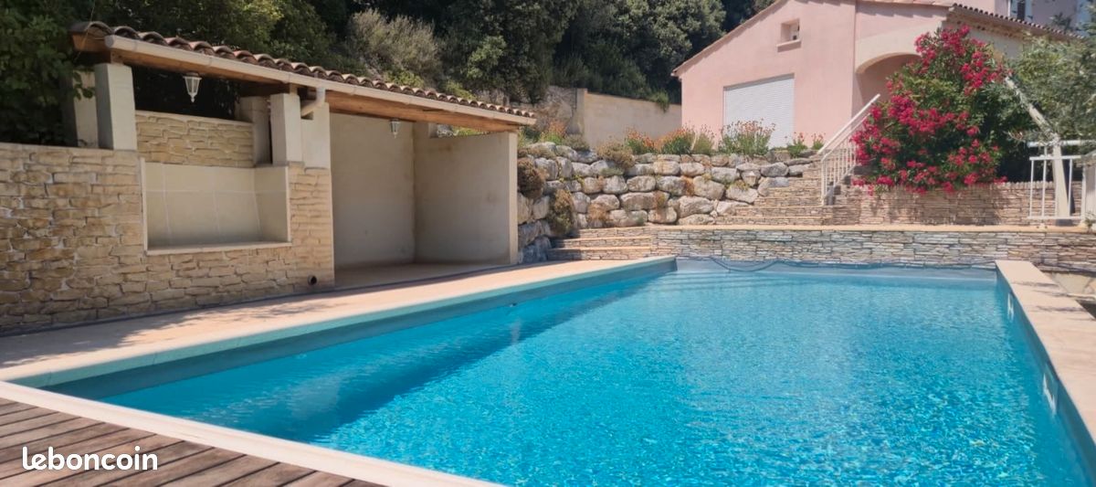 Maison 5 pièces 130 m² · à Nyons · 130 m² · 460 000 €