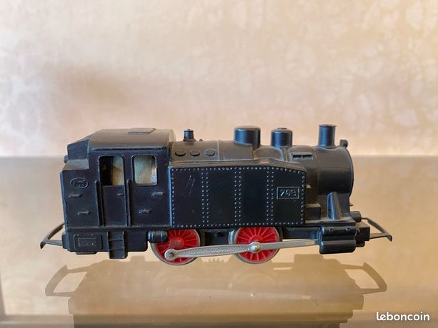 Lot De Locomotives Et Wagons Jouef - BB9201, Vapeur 708 + Wagons Divers - Occasion - Vintage