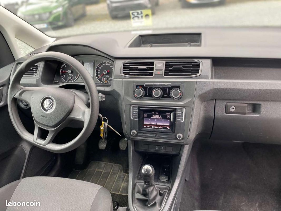 Volkswagen caddy van 2.0 16v tdi - 75 - business line (image 6)