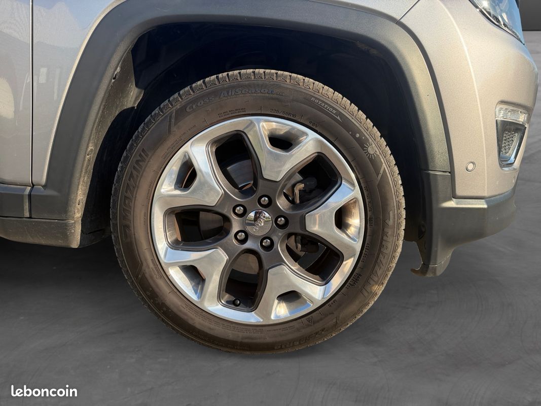 JEEP COMPASS 1.6 MJT 120 SPORT 4X2 120Ch Garantie 12 mois (image 18)