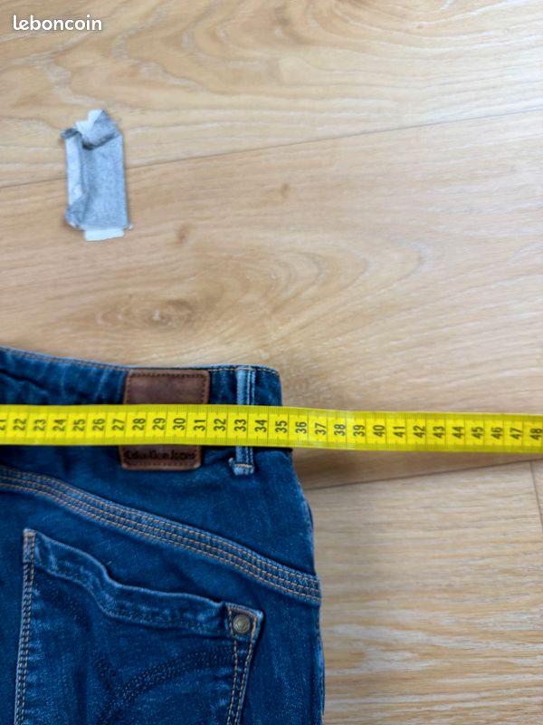 Jean CK Calvin Klein femme W26 FR36 coupe slim bleu délavé NK5 (image 9)