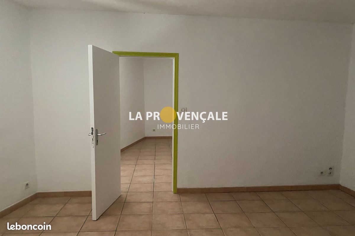 Appartement 3 pièces 56 m² · à Aubagne · 56 m² · 128 000 €