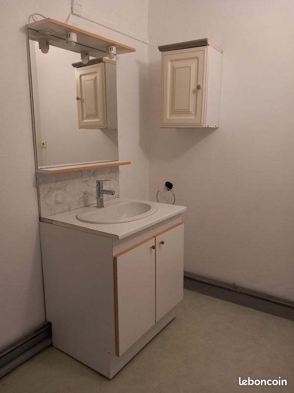 Immeuble 135 m² Ruffec (image 5)