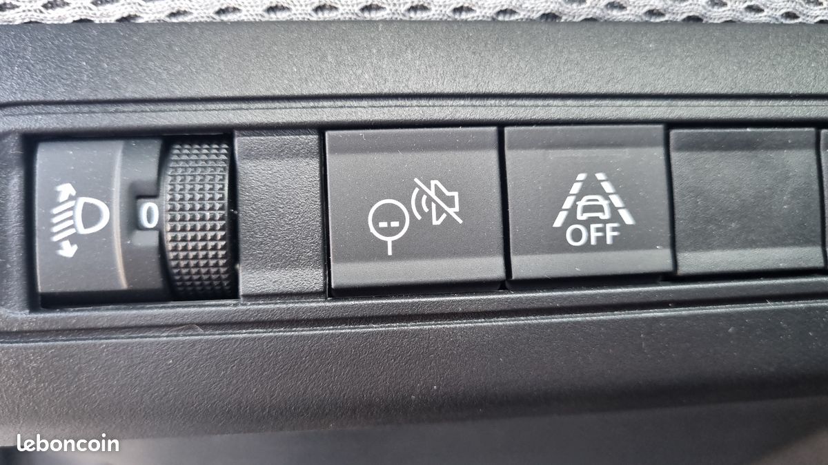 CITROEN e-C3 113 ch autonomie confort Plus (image 20)