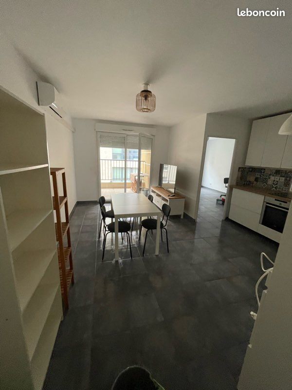 Vente T2 dans résidence sécurisée idealement desservi