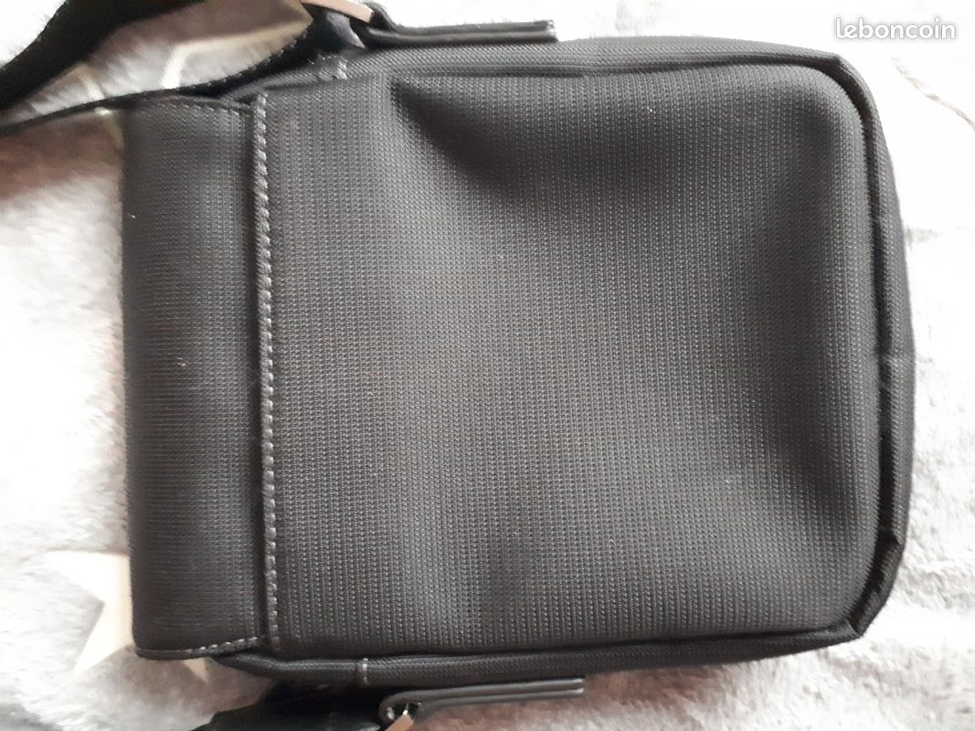 Sac bandoulière pour homme (image 2)