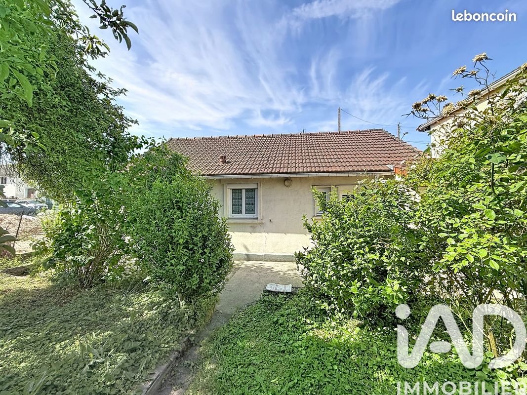 Maison 3 pièces 51 m² · à Villeneuve-le-Roi · 51 m² · 198 000 €