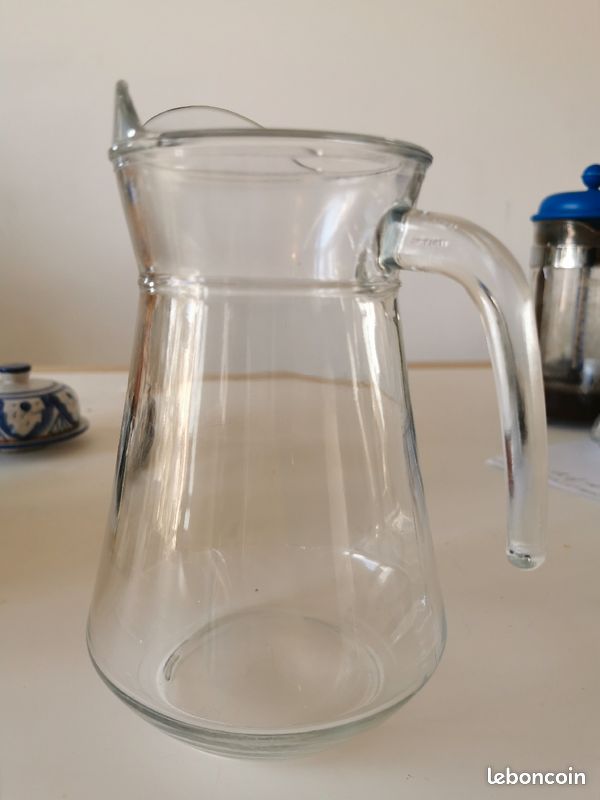 Cruche, pot, broc, carafe, pichet (image 2)