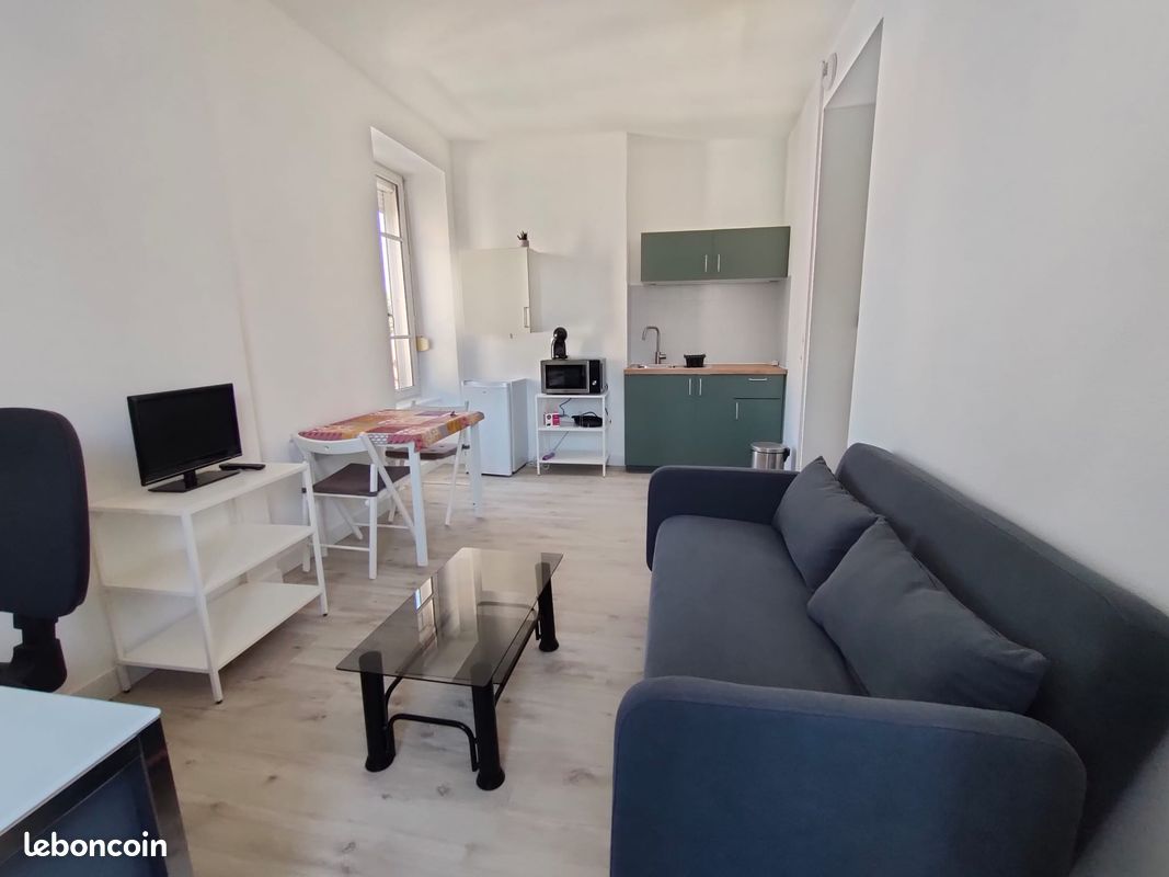 Appartement 2 pièces 30 m² · à Lyon · 30,1 m² · 699 €/mois