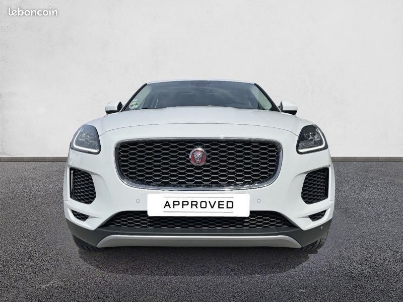 Jaguar E-Pace 2.0D 150ch S (image 2)