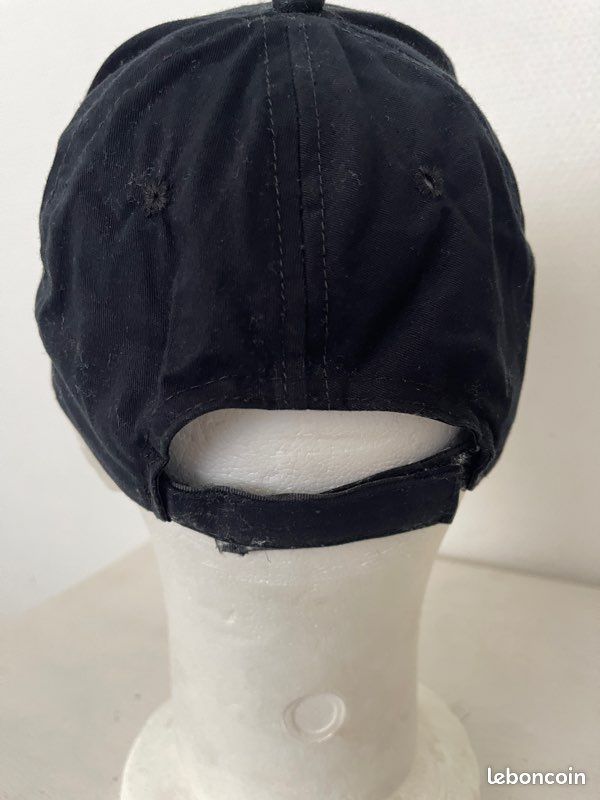Casquette noire, cyber gun (image 5)