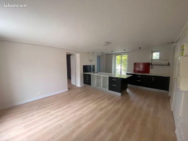 Appartement 2 pièces 48 m² · à Bièvres · 48 m² · 230 000 €