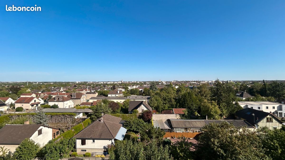 Appartement 4 pièces 61 m² · à La Chapelle-Saint-Luc · 61 m² · 750 €