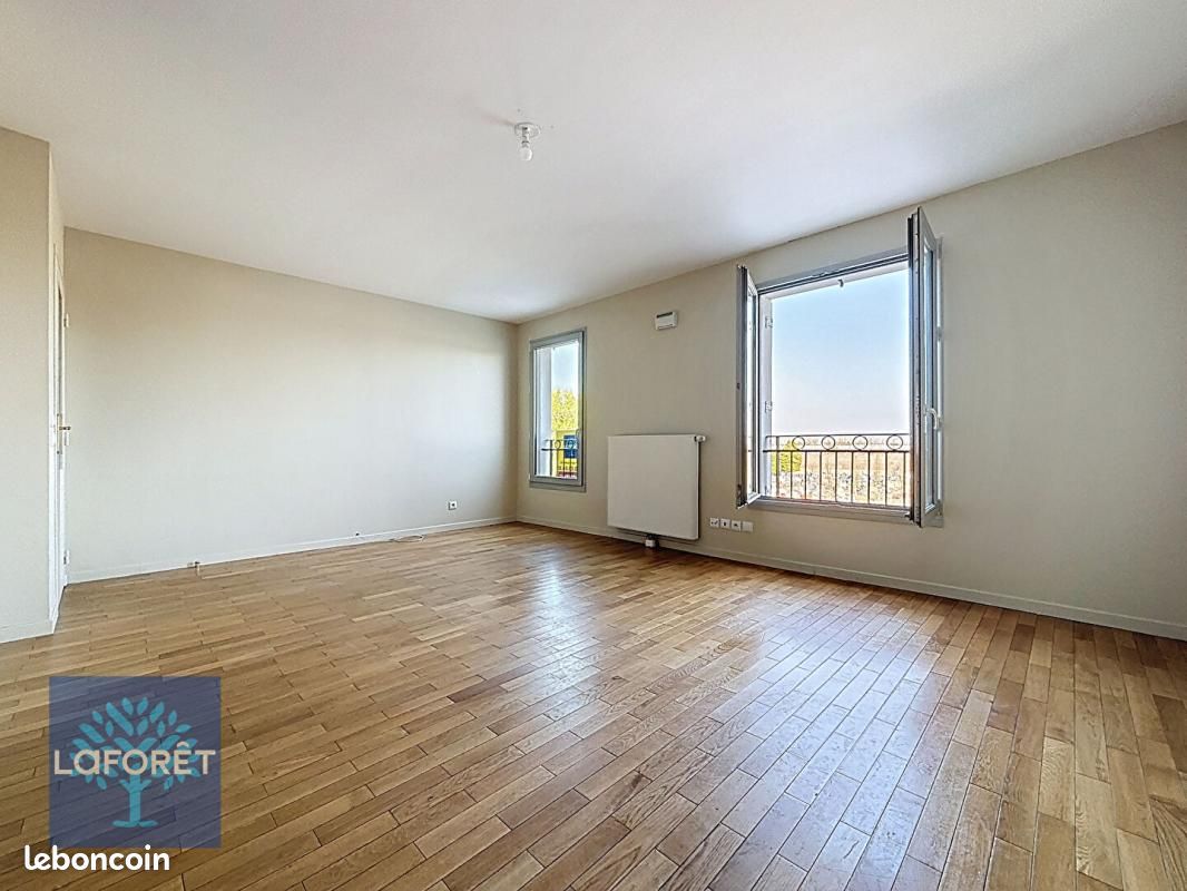 Appartement 3 pièces 67 m² · à Chennevières-sur-Marne · 67 m² · 235 000 €