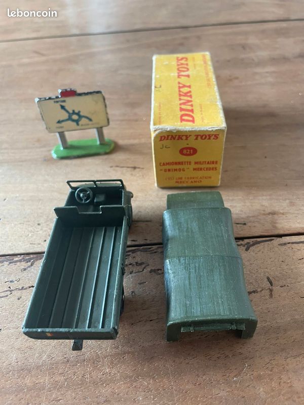 Mercedes Unimog Militaire Dinky Toys France 821 - Miniature 1:50 - Neuf