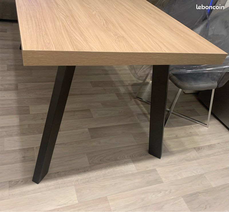 Table de salle à manger Weba (image 4)