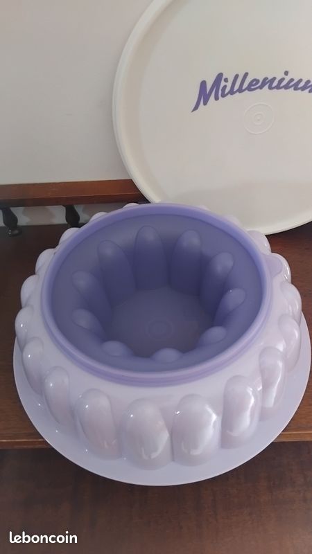 Grand moule couronne à Charlotte et entremets Tupperware (image 4)