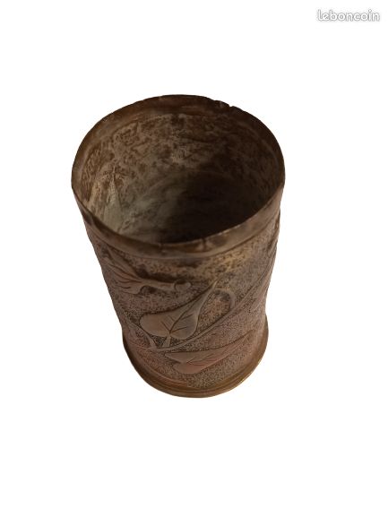 Douille d'obus ciselée (encodebotte) (image 2)