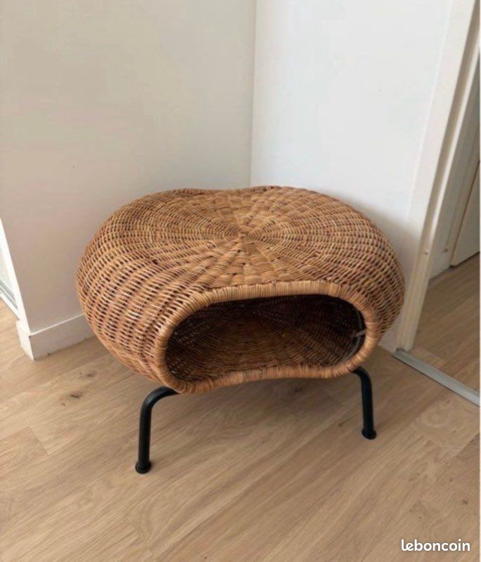 Repose-pieds avec rangement IKEA (image 1)