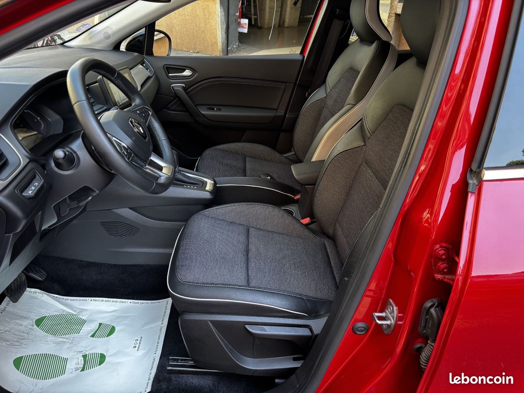 Captur Mild Hydrid Techno 160 cv EDC (image 3)