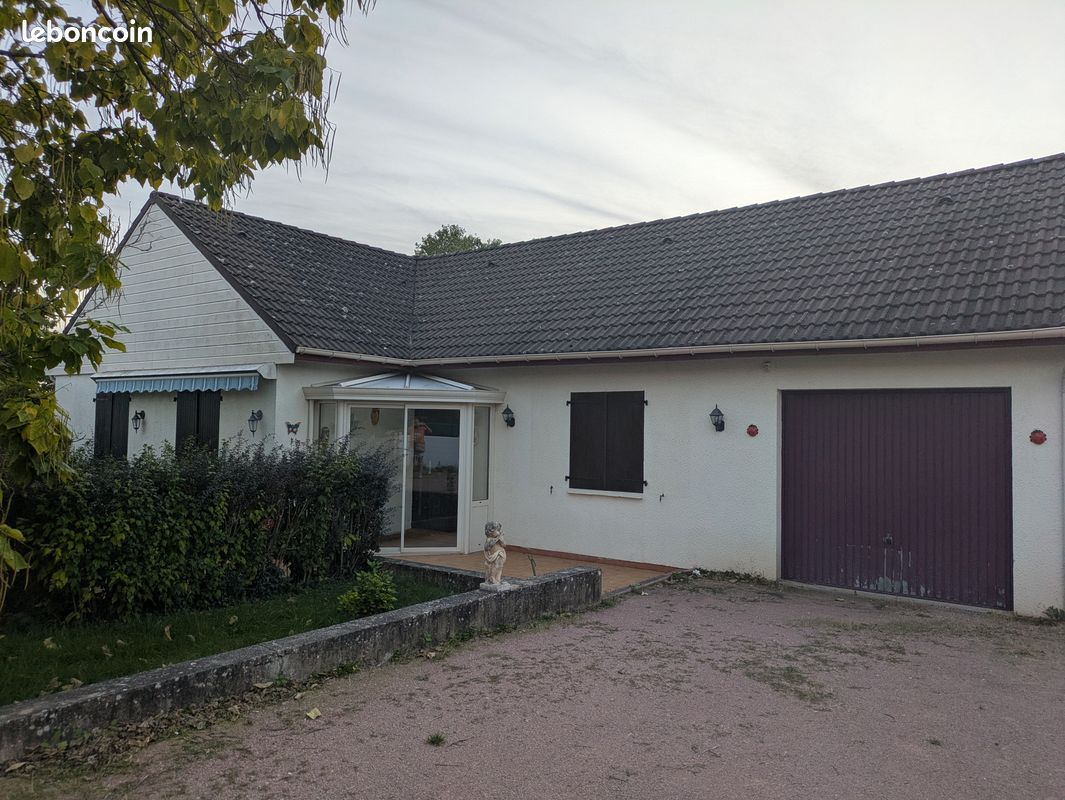 Maison 5 pièces 97 m² · à Génelard · 97 m² · 130 000 €