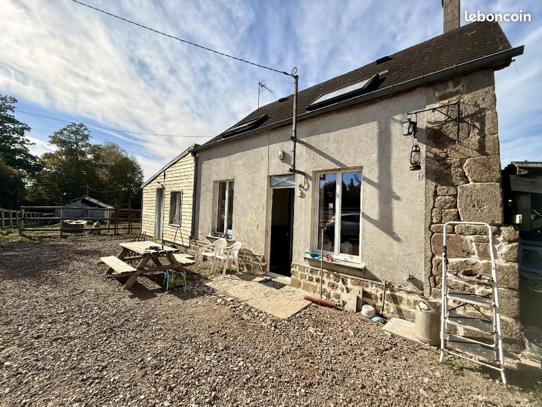 Maison 5 pièces 78 m² · à Briouze · 78 m² · 60 500 €