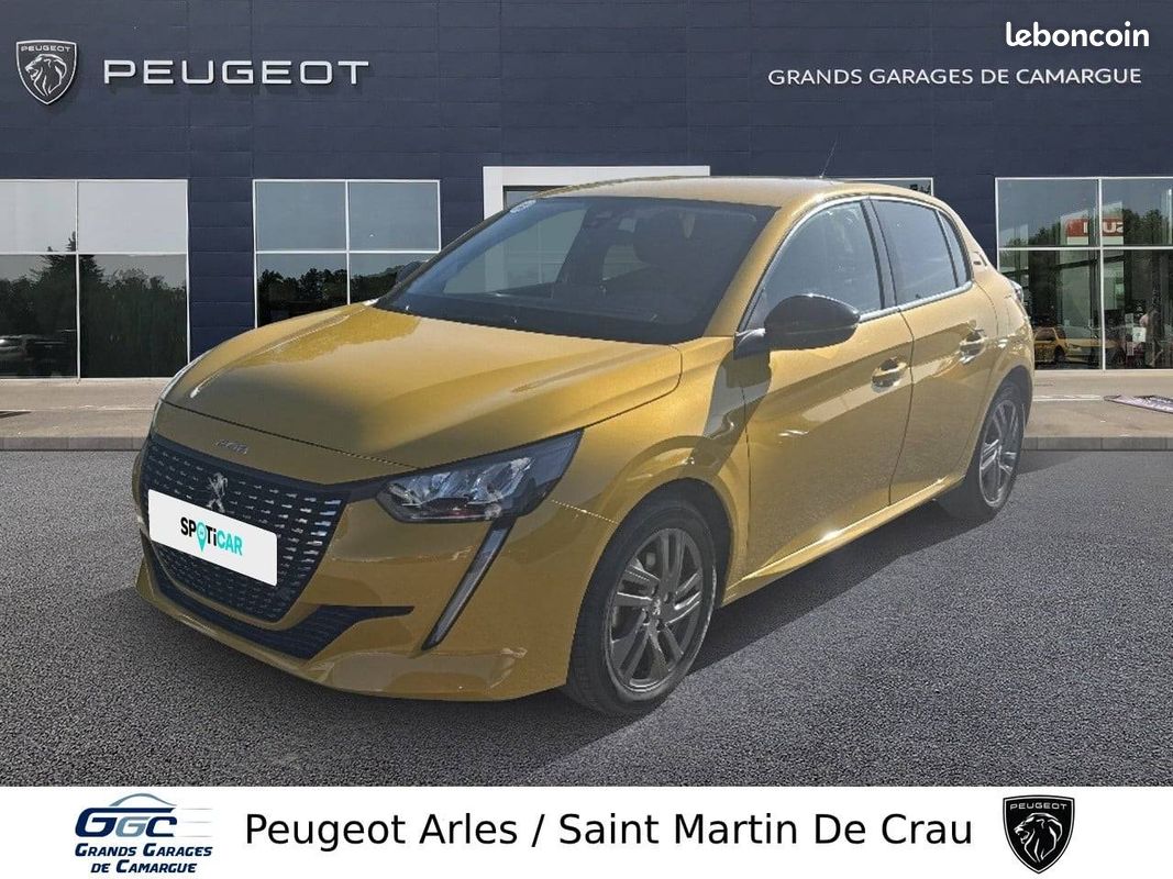 PEUGEOT 208 PureTech 100 S&S BVM6 Style (image 1)
