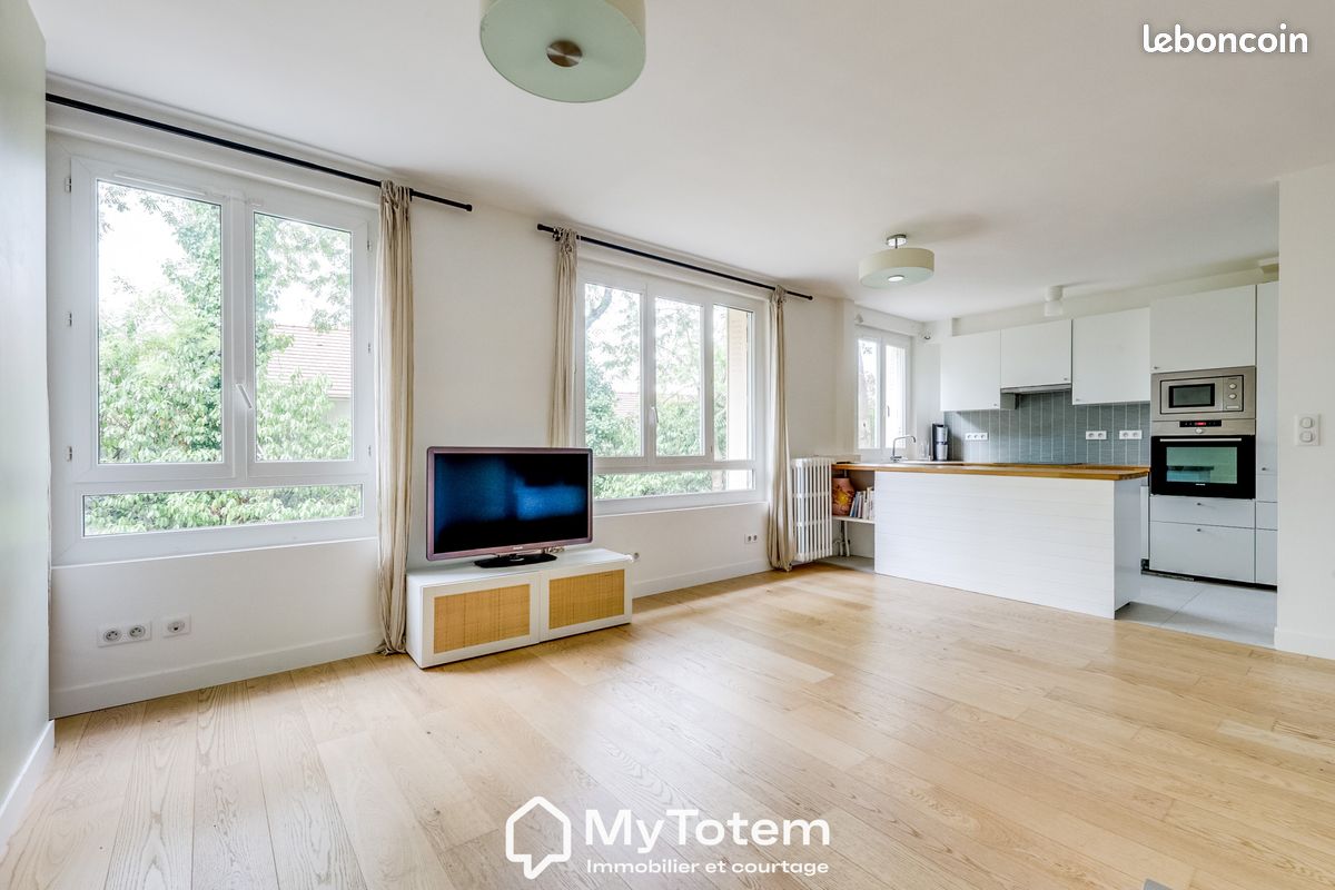 Appartement 4 pièces 74 m² · à Rueil-Malmaison · 74 m² · 347 000 €
