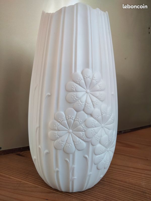Vase Goebel Kaiser Porcelaine Leona, Blanc, Porcelaine Biscuit, 17x20x8 Cm