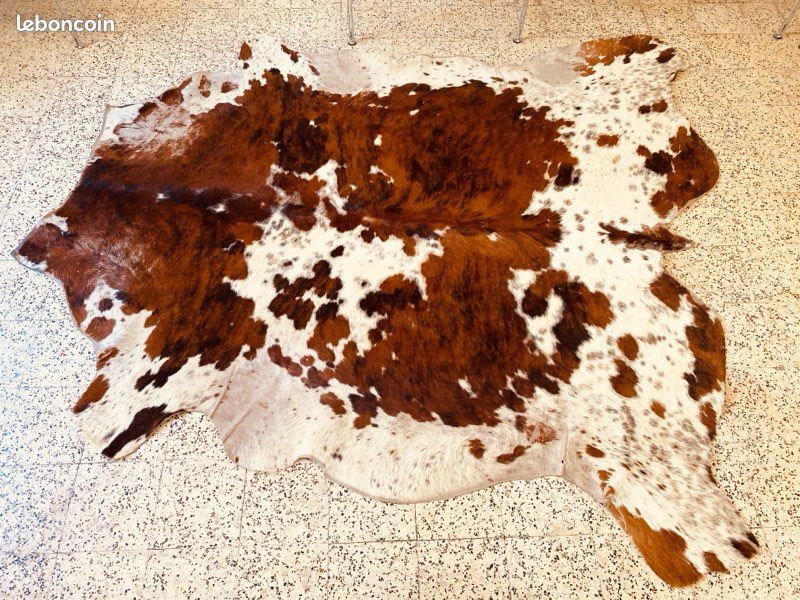 Grand tapis peau de vache cuir Camargue (image 2)