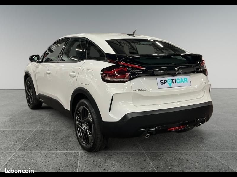 Citroen C4 Essence 130 Feel Pack EAT8 Caméra GPS CarPlay 1ère main (image 8)