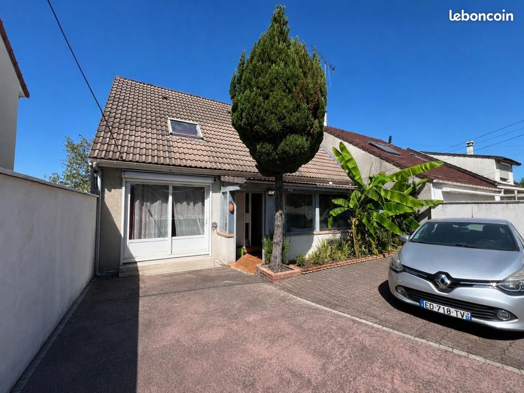 Maison 5 pièces 135 m² · à Chelles · 135 m² · 338 000 €