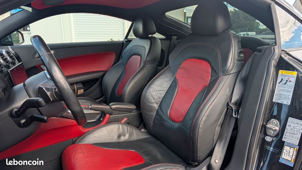 Audi TTS 2.0 TFSI 272 ch Quattro – Intérieur Bi-ton – État d'exception (image 10)