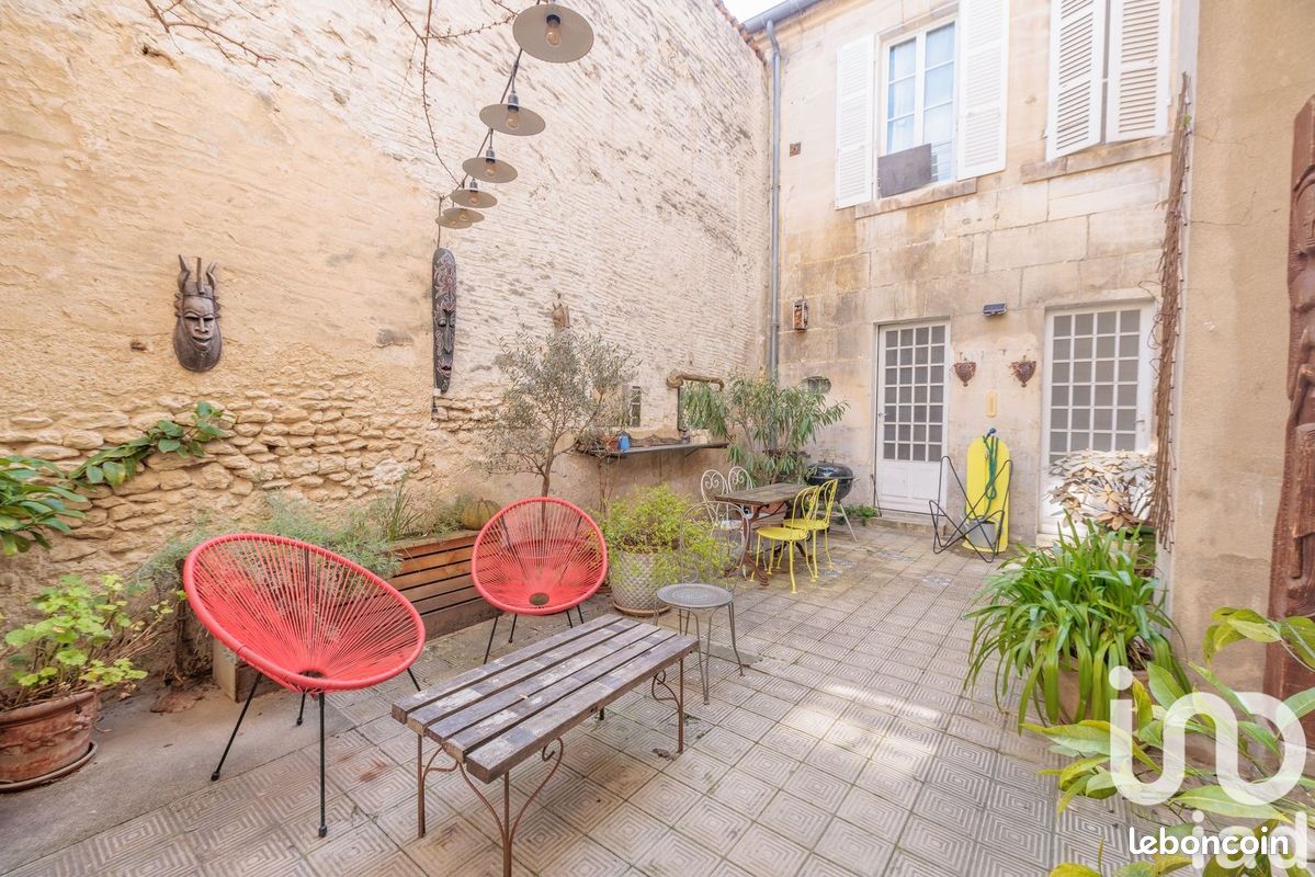 Maison 7 pièces 280 m² - Cognac 16100 (image principale 0)