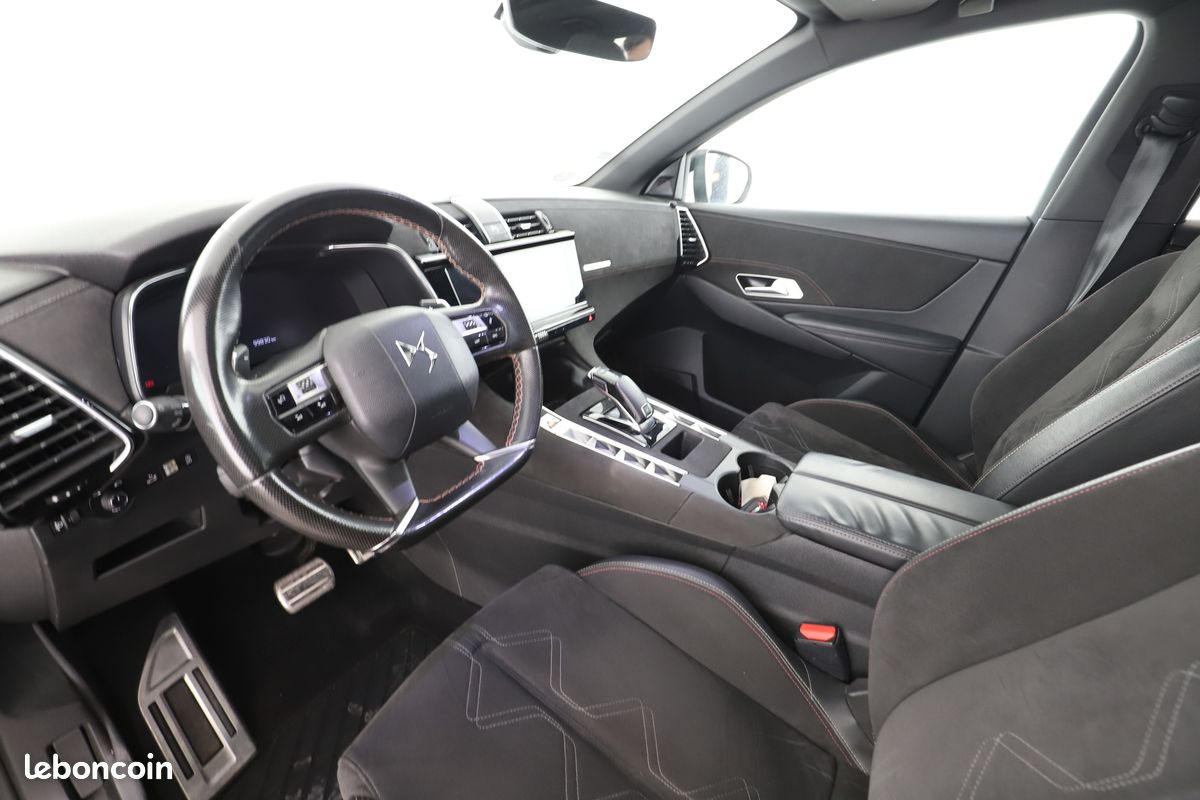 DS Automobiles DS 7 Crossback 1.6 PureTech Performance Line Automatique 180 ch (image 6)