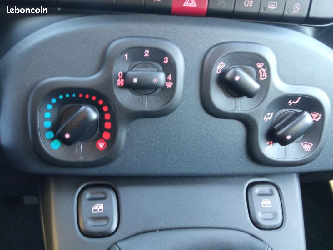 Fiat Panda 1.0 70 ch Hybrid BSG S/S Icone + peinture métallisée + kit gonflage (image 16)