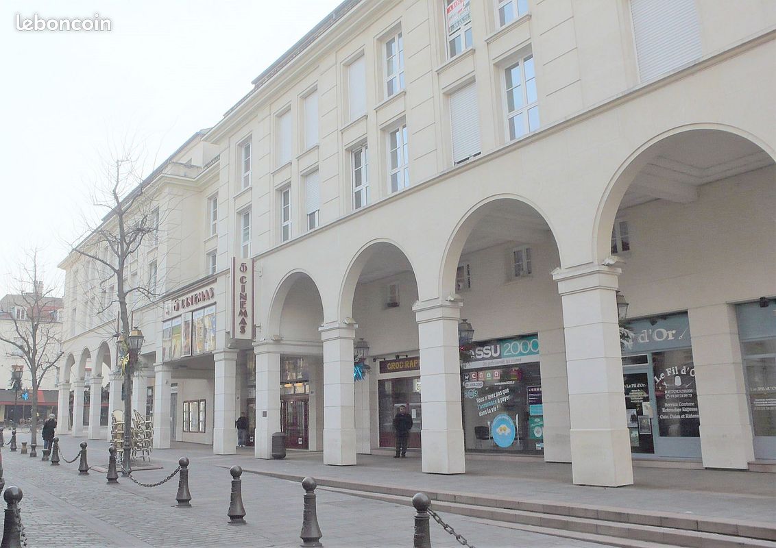 Appartement 1 pièce 35 m² · à Poissy · 35 m² · 912 €/mois