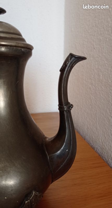 Cafetière théière anglaise en étain XIXème (image 6)