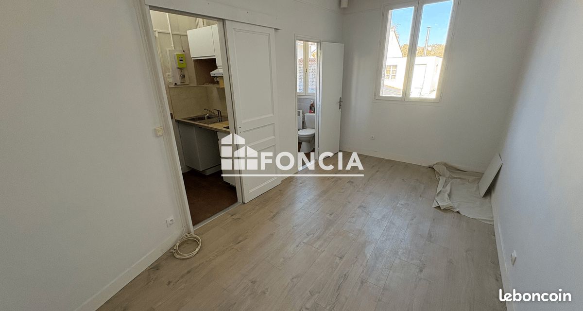 Appartement 1 pièce 17 m² · à Rueil-Malmaison · 17 m² · 650 €/mois