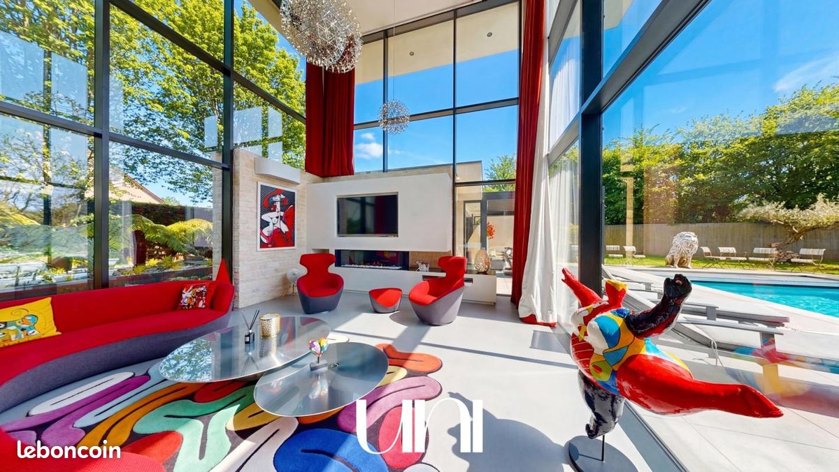 Maison 8 pièces 316 m² · à Saint-Contest · 316 m² · 1 780 000 €