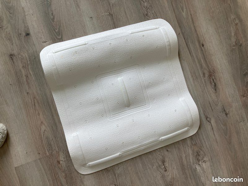 Tapis de douche neuf (image 1)