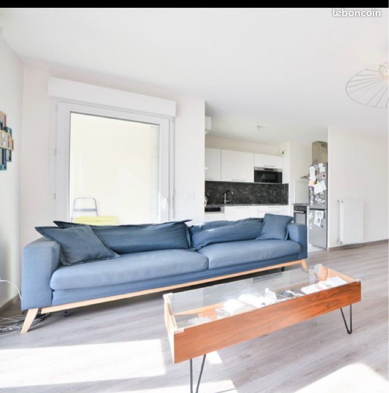 Canapé bleu Duke - Maisons du monde (image 1)