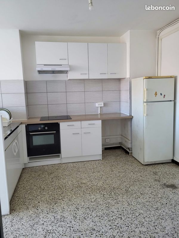 Appartement 2 pièces 42 m² · à Marseille · 42 m² · 730 €/mois