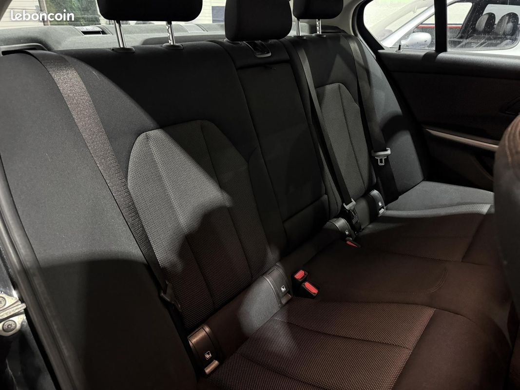 BMW SERIE 3 2.0 318i 155ch Lounge BVA - Garantie 12 MOIS (image 26)