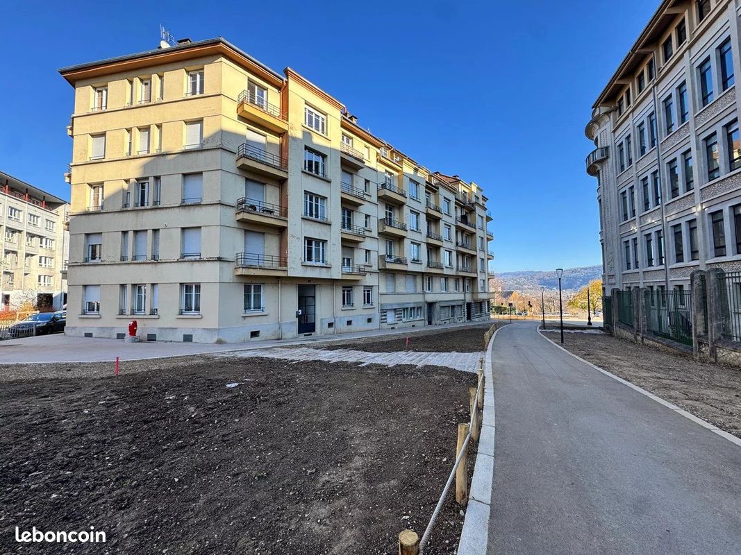 Appartement 1 pièce 11 m² · à Besançon · 11 m² · 45 000 €