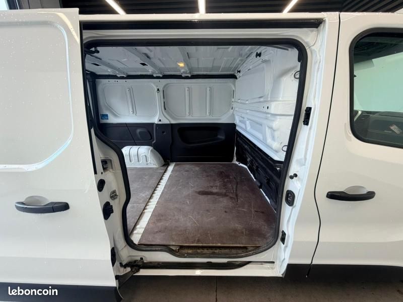 Renault Trafic Fg L1H1 1000 2.0 dCi 120ch Grand Confort E6 (image 10)
