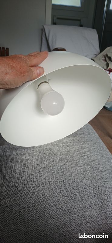 Luminaire (image 2)