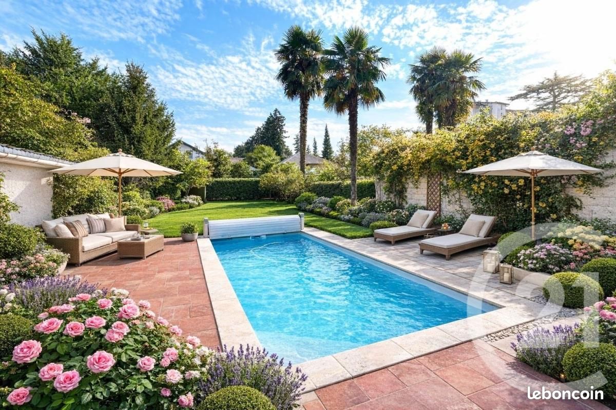 Maison 5 pièces 145 m² · à Pau · 145 m² · 680 000 €
