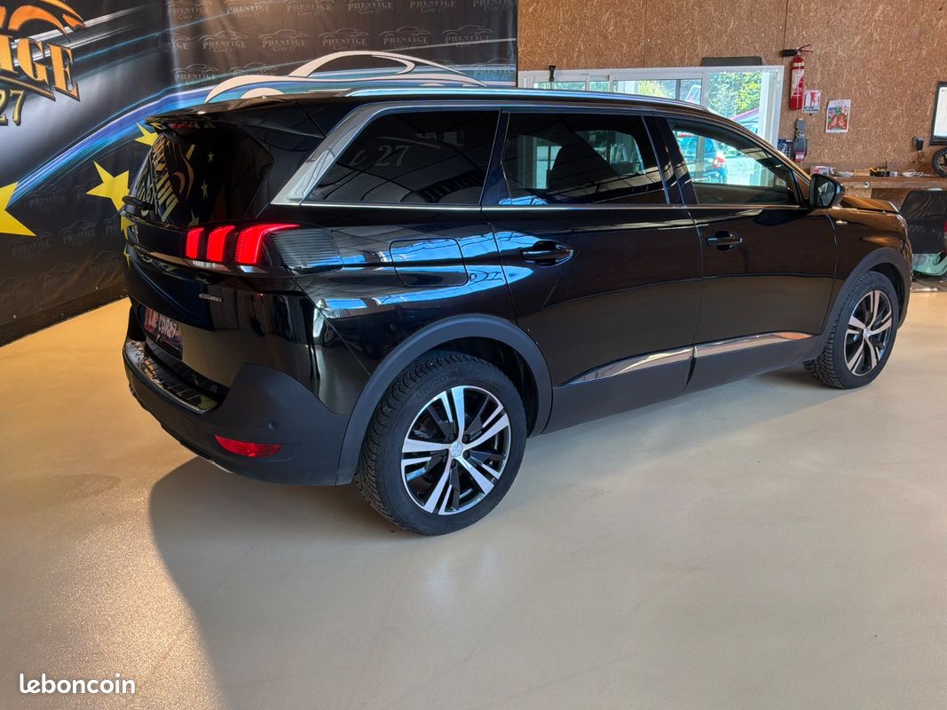 PEUGEOT 5008 BlueHDi 130 CV SS BVM6 GT Line (image 6)